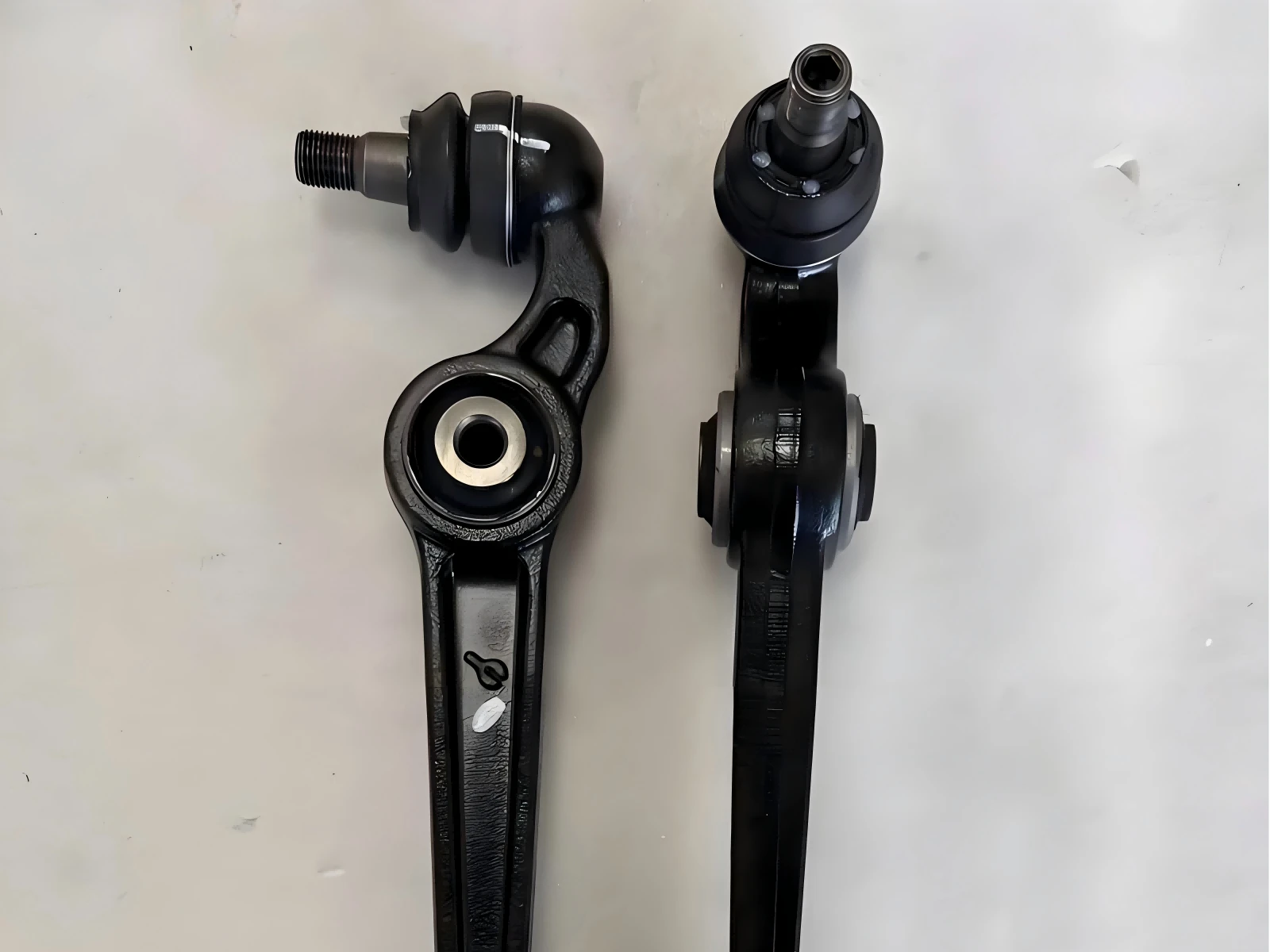 Chassis & Suspension Chassis & Suspension